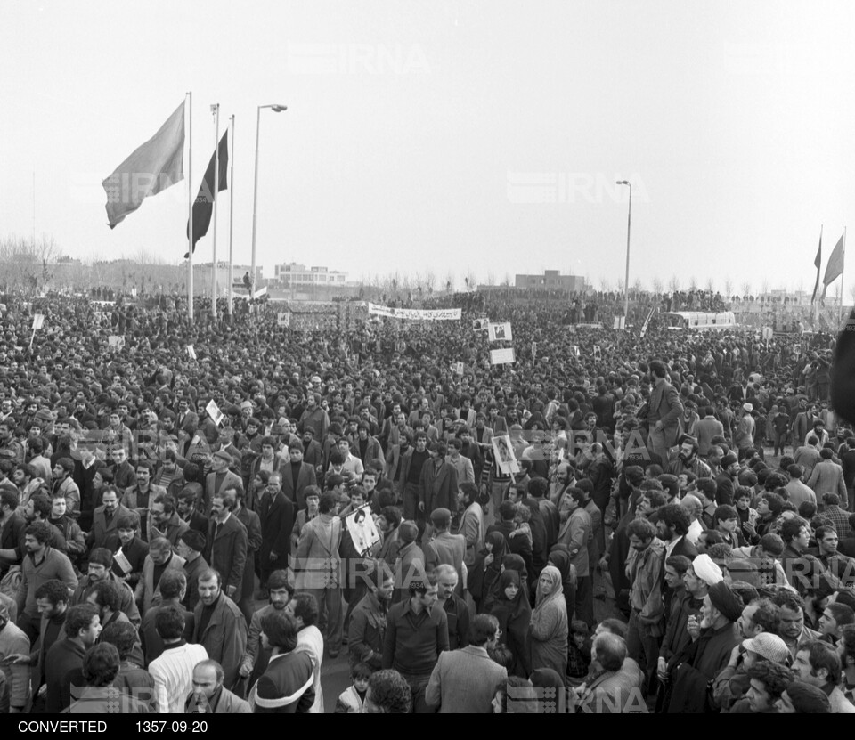 راهپیمایی مردم تهران در روز عاشورا سال 1357